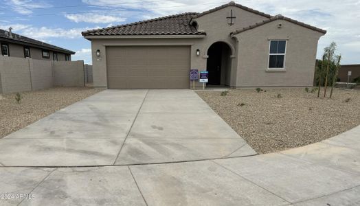 New construction Single-Family house 17716 W Superior Avenue, Goodyear, AZ 85338 - photo 0