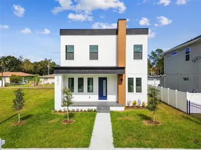 New construction Single-Family house 3017 W Spruce St, Tampa, FL 33607 - image