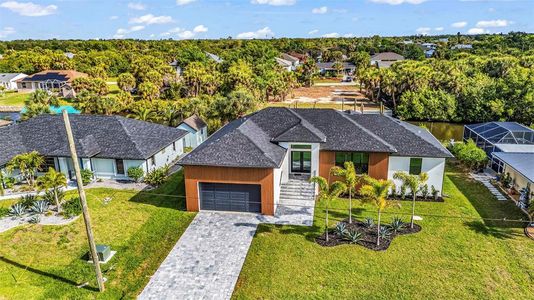 New construction Single-Family house 18514 Ashcroft Cir, Port Charlotte, FL 33948 - image