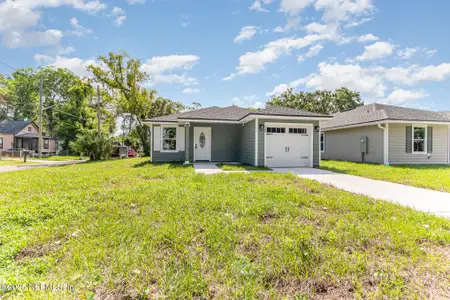 New construction Single-Family house 409 Willow Branch Ave, Jacksonville, FL 32254 null- photo 1 1