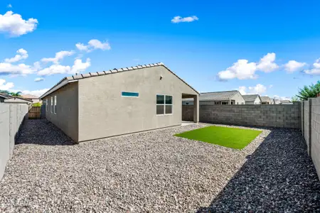 New construction Single-Family house 3099 E Bee Trl, San Tan Valley, AZ 85143 - image