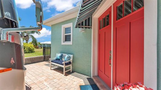 New construction Single-Family house 2829 Snowy Egret Dr, Polk City, FL 33868 - image