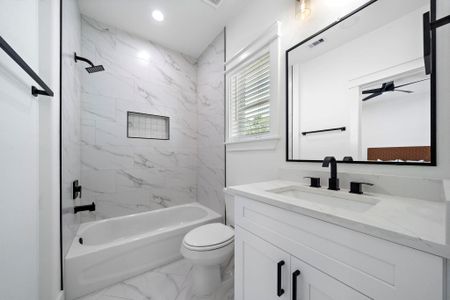 New construction Single-Family house 1501 De Soto St, Unit 6130, Houston, TX 77091 - image 19