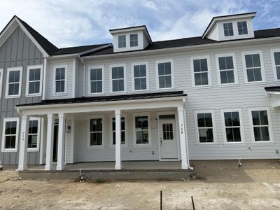 New construction Townhouse house 760 Blueway Ave, Summerville, SC 29486 null- photo 0