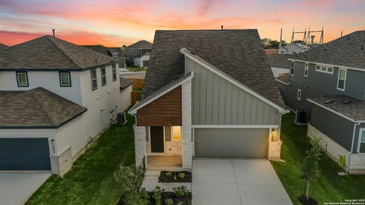 New construction Single-Family house 1550 Estelea Grv, New Braunfels, TX 78130 plan Montrose - image