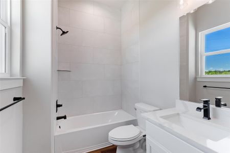 New construction Single-Family house 118 Rosebud Ranch Rd, Bertram, TX 78605 - image 12