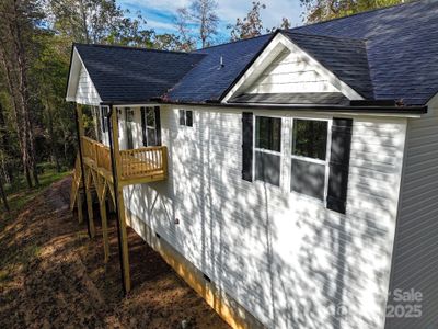 New construction Single-Family house 700 Old Fort Rd, Fairview, NC 28730 - image