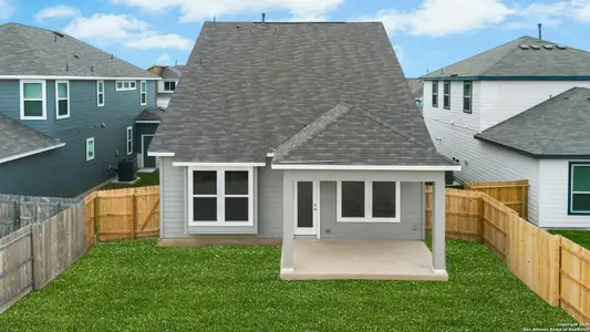 New construction Single-Family house 1550 Estelea Grv, New Braunfels, TX 78130 plan Montrose - image