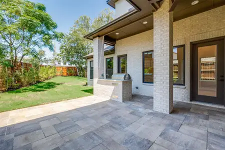 New construction Single-Family house 3845 Van Ness Ln, Dallas, TX 75220 - image