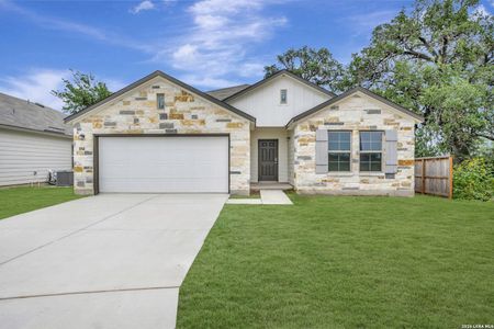 New construction Single-Family house 8768 Rucker Pond Trl, San Antonio, TX 78252 plan Boone - 40' Smart Series - image