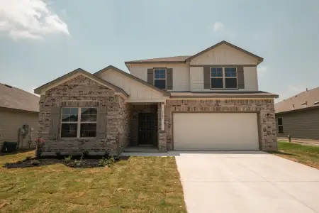 New construction Single-Family house 1148 Eagle Xing, Seguin, TX 78155 null- photo 1 1