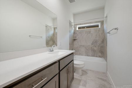 New construction Single-Family house 15318 Twin Cyn, San Antonio, TX 78247 plan Redland - image 10