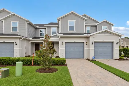New construction Single-Family house 403 Sequoia Dr, Lake Wales, FL 33859 - image