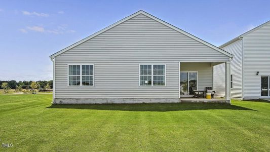 New construction Single-Family house 100 Babbling Creek Dr, Youngsville, NC 27596 plan CALI - image