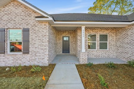 New construction Single-Family house 2802 Blackbird Ct, Crestview, FL 32536 plan Dalton - image 4