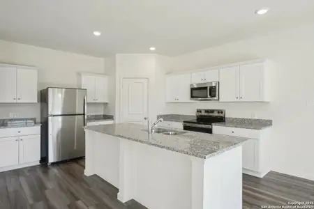 New construction Single-Family house 10129 Pine River Dr, Schertz, TX 78154 plan Eclipse - image 7