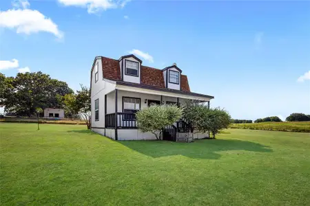 New construction Single-Family house 4425 County Rd 711, Cleburne, TX 76031 - image