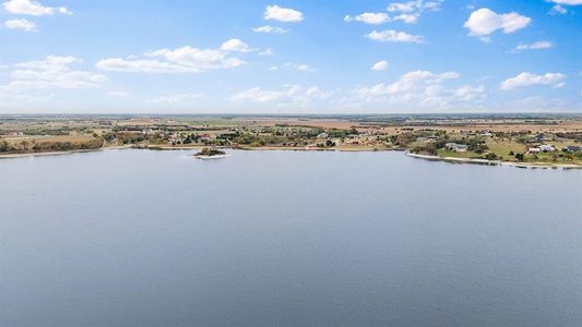 New construction Single-Family house 139 Quiet Waters Way, Waxahachie, TX 75165 San Marino II- photo 0