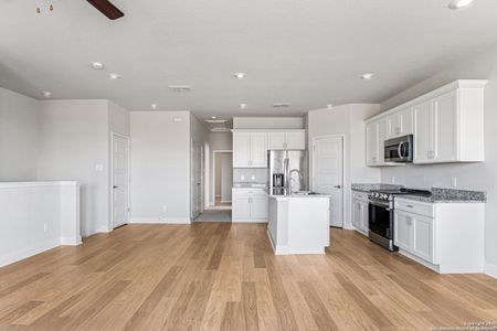 New construction Multi-Family house 7137 Magnolia Crk, San Antonio, TX 78252 plan Lyon - image 5