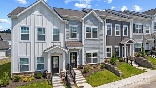 New construction Townhouse house 135 Cherry Springs Ln, Unit 12-D, Asheville, NC 28804 - image