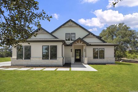 New construction Single-Family house 1088 Buckskin Trl, Bandera, TX 78003 - image