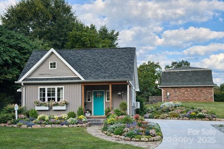 New construction Single-Family house 31 W Berkley St, Granite Falls, NC 28630 - image