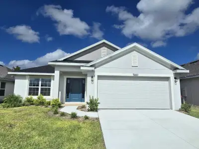 New construction Single-Family house 7660 Bent Tree Lp, St. Cloud, FL 34773 plan 2200 - image