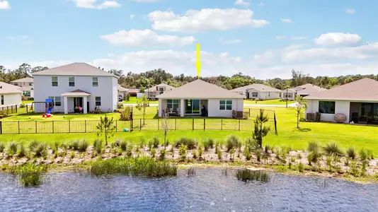 New construction Single-Family house 5783 Se Skyblue Cir, Stuart, FL 34997 - image