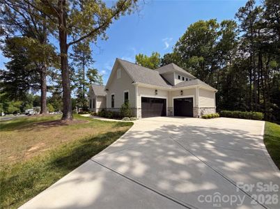 New construction Single-Family house 1020 Irish Creek Dr, Landis, NC 28088 - image