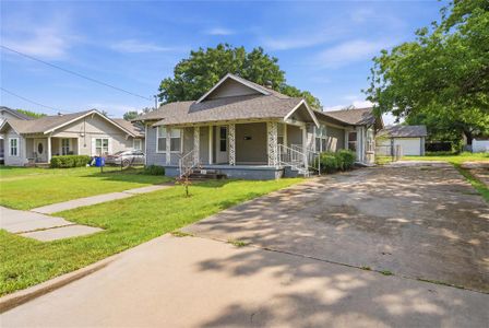 New construction Single-Family house 609 E Elm St, Hillsboro, TX 76645 - image