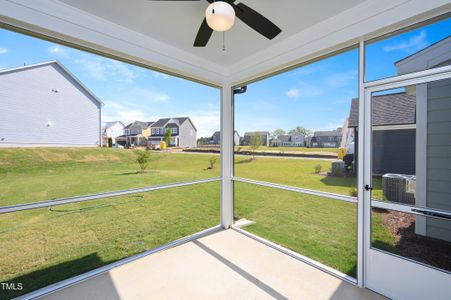 New construction Single-Family house 77 Windchime Court, Fuquay Varina, NC 27526 - photo 19 19