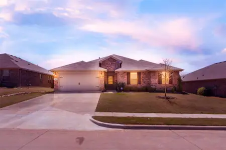 New construction Single-Family house 1907 Heritage Ct, Cleburne, TX 76033 - image