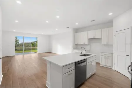 New construction Townhouse house 2438 Magnolia Reserve Rd, Ocoee, FL 34761 - image 4