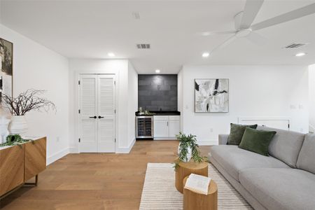 New construction Single-Family house 2603 Rockingham Dr, Austin, TX 78704 - image 10