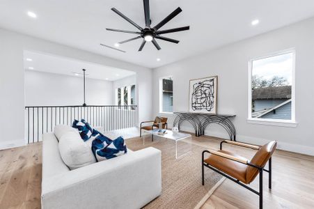 New construction Single-Family house 408 W 30Th St, Houston, TX 77018 - image 10