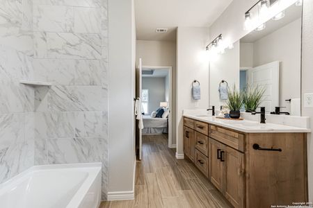 New construction Single-Family house 294 Lighthouse, Canyon Lake, TX 78133 - image 3