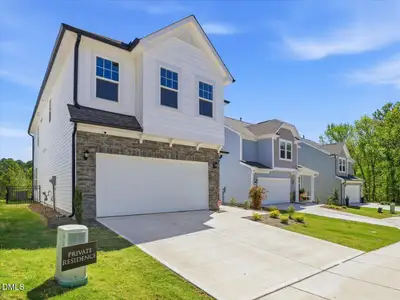 New construction Single-Family house 2004 Cross Bones Blvd, Durham, NC 27703 - image