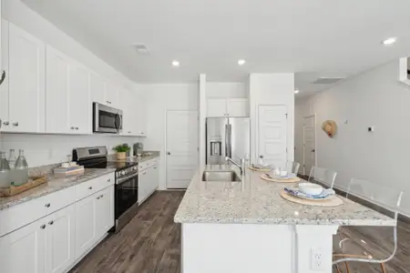 New construction Townhouse house 740 Ridgley Dr, Summerville, SC 29486 - image