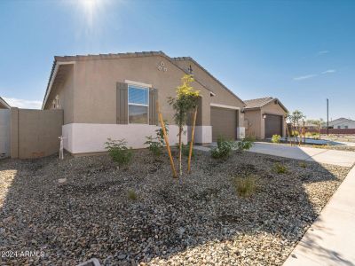 New construction Single-Family house 16077 W Honeysuckle Dr, Surprise, AZ 85387 Sawyer- photo 4 4