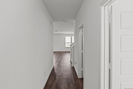 New construction Single-Family house 8207 Brandy Br, San Antonio, TX 78252 plan Sandalwood - image 18