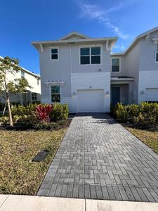 New construction Townhouse house 317 Se Crossoak Ln, Port St. Lucie, FL 34984 - image