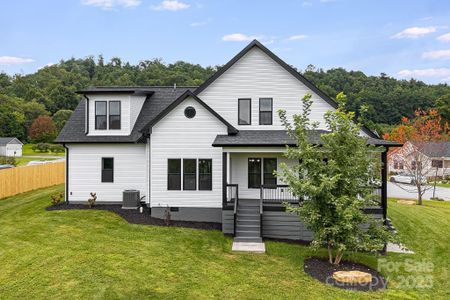 New construction Single-Family house 38 Red Laurel Ct, Hendersonville, NC 28792 - image