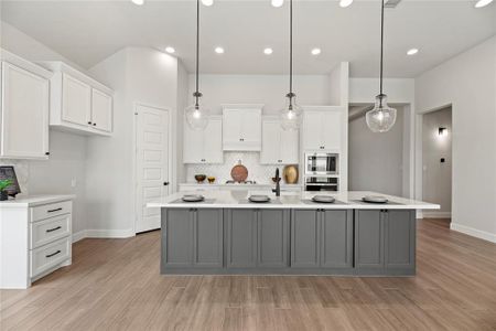 A closer look at this beautiful kitchen.