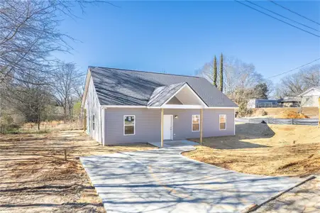 New construction Single-Family house 30 Moore Ave, Toccoa, GA 30577 - image