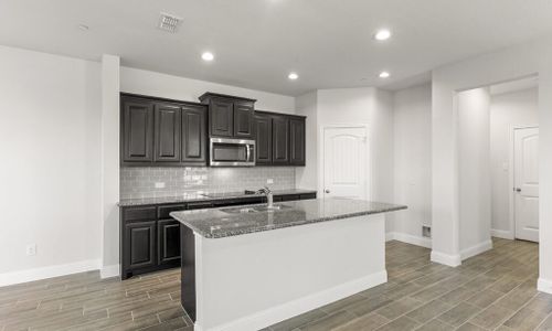 New construction Duplex house 525 Sandiford Ct, Mansfield, TX 76063 plan Granbury - image 6