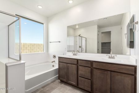 New construction Single-Family house 13232 W Ranch Gate Rd, Peoria, AZ 85383 plan Lot 151 - Plan 3513 - image 5