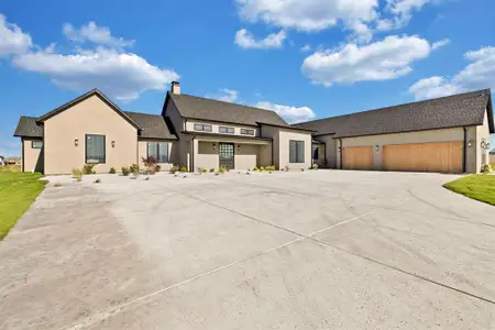 New construction Single-Family house 7256 Tom Trl, Krum, TX 76249 - image