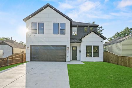 New construction Single-Family house 2219 W Lovers Ln, Dallas, TX 75235 - image