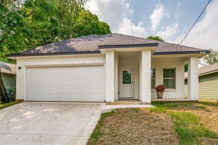 New construction Single-Family house 1423 E Waco Avenue, Dallas, TX 75216 - photo 0