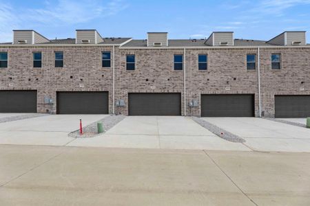 New construction Townhouse house 631 Blue Ridge Dr, Mansfield, TX 76063 plan Berkeley - image